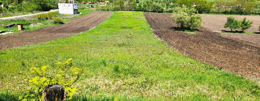 Vând 1200m teren intravilan și 1700m teren extravilan în Comuna Căianu, jud. Clu - 1