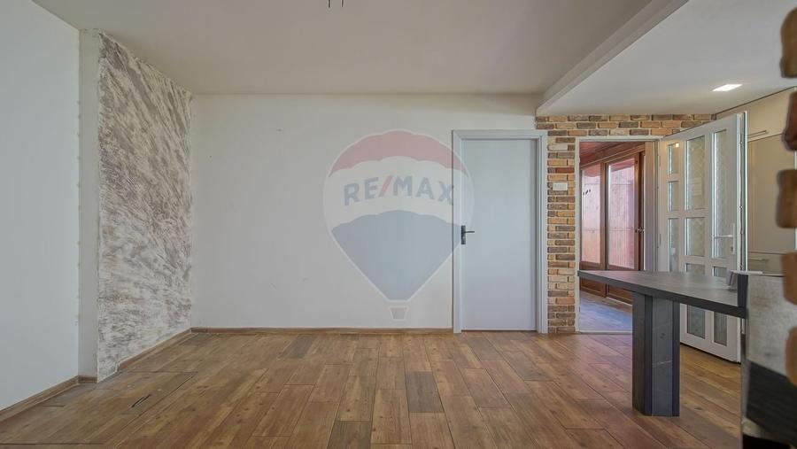 Proprietate ideala pentru investitie cu teren 825 mp str. Aurel Vlaicu - 49