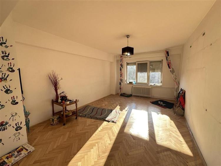 APARTAMENT 4 CAMERE | 2 BAI | TIP D | ZONA ROGERIUS | ORADEA - 1