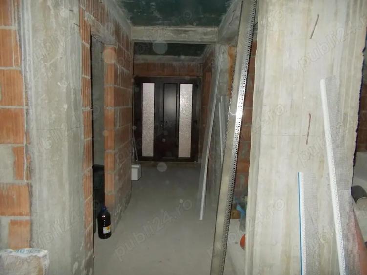 Duplex, Beregsau Mare, P+E, 5 camere, 116mp util,teren 400mp - 12