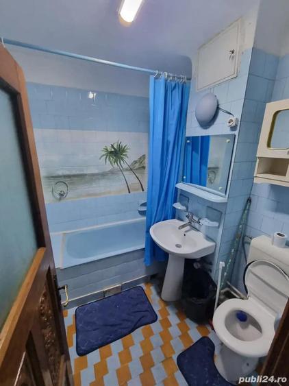 Inchiriez apartament 3 camere zona Republicii Ploie?ti - 1