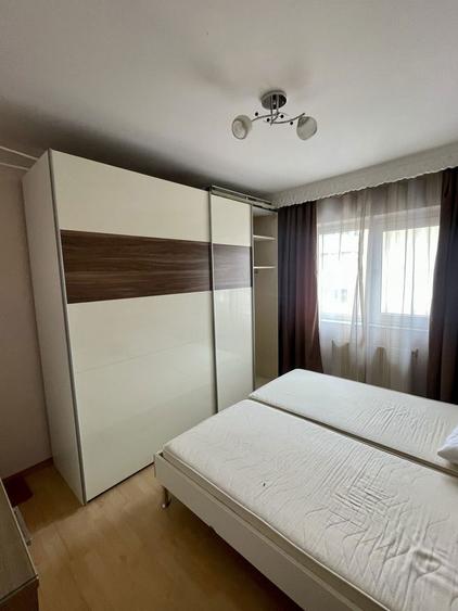 Apartament 4 camere - Str. Bogdan Voda nr. 1 - 1