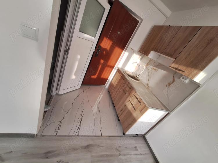 Proprietar Vand Camera camin - 4