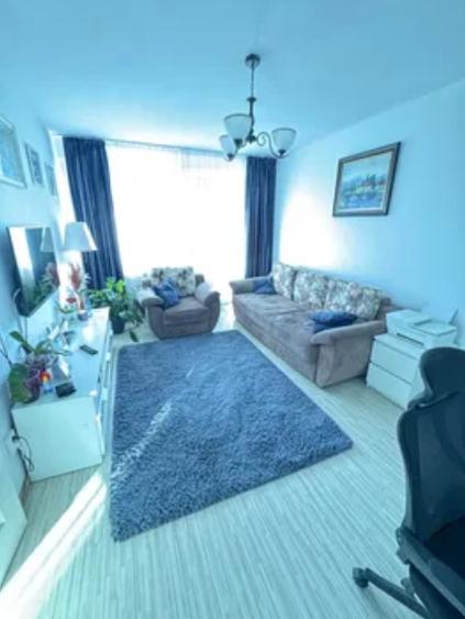 Basarabia ,Campia Libertatii Metrou Muncii Amenajat,Geam la baie,Balcon imens! - 1