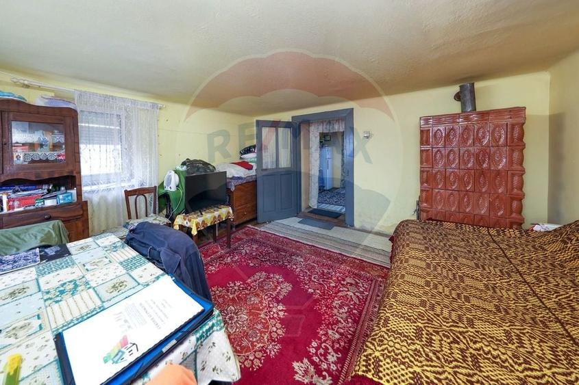 Casă de vacanta, cu annexe si pomi fructiferi, Ungra! - 7
