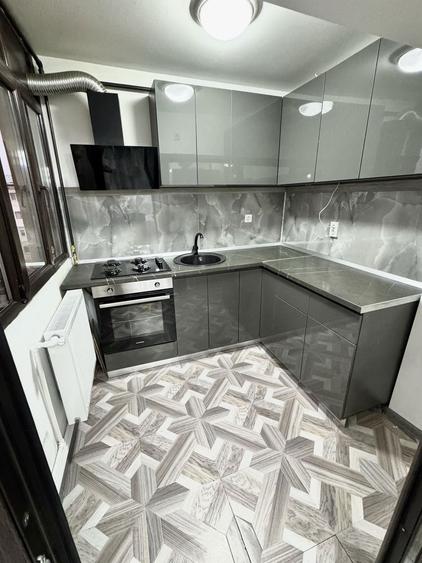 Apartament 4 camere decomandat zona 1 mai - 3