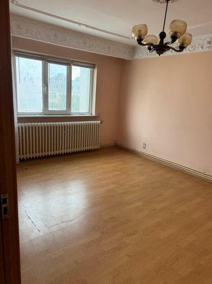 Apartament 4 camere decomandate zona Inel 2 - 14