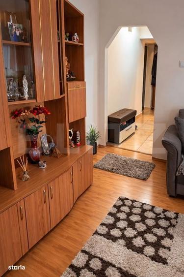 Apartament 2 camere, etaj 1, complet renovat si mobilat gata de mu - 1