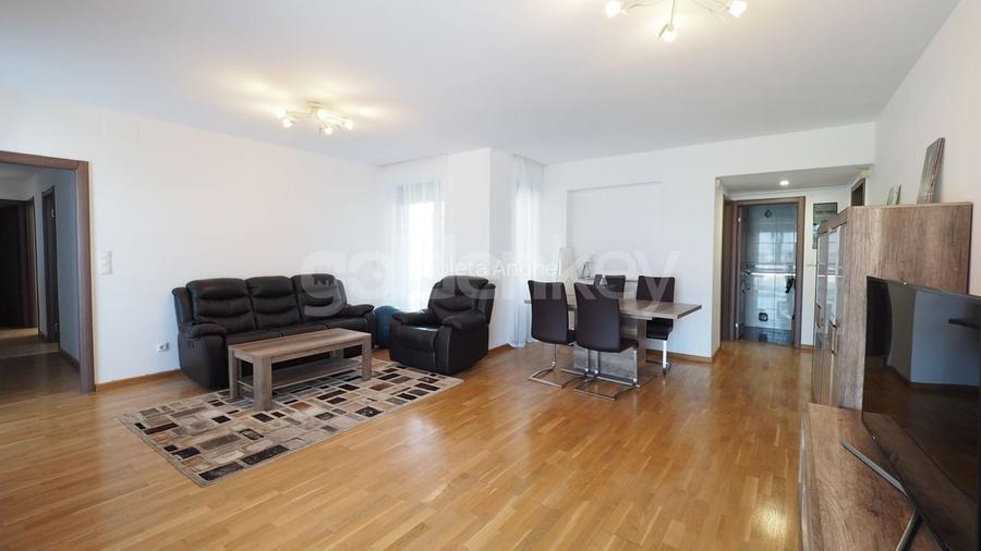 Apartament modern cu 4 camere si garaj in complex rezidential