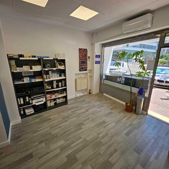 ocazie!!Spatiu comercial cu vitrina- 30mp+depozit la 2 min Metrou Pta Muncii. - 1