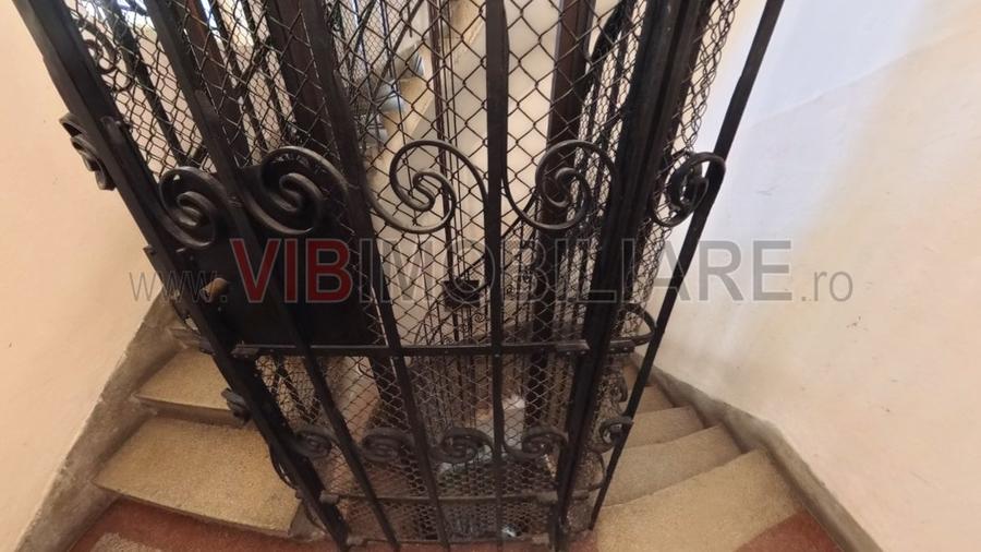 Victoriei- Romana - Lascar Catargiu - 3 camere - nemobilat - 87 mp utili cu cent - 6