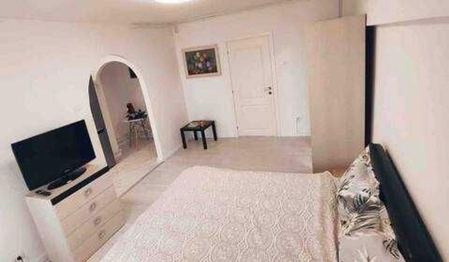 Garsoniera premium cu vedere la mare si port Strada Traian, bloc K4 - 1