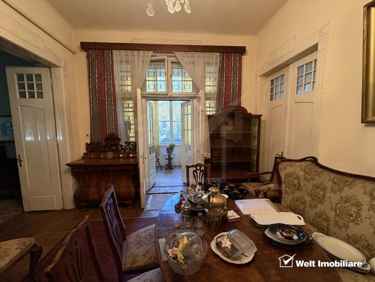 Apartament extrem de spatios, in vila interbelica, curte si gradina proprie !! - 9