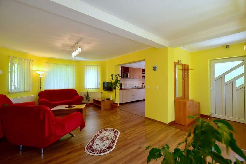 Proprietar,inchiriez casa parter-85mp,termen lung,Dumbravita,600euro - 1