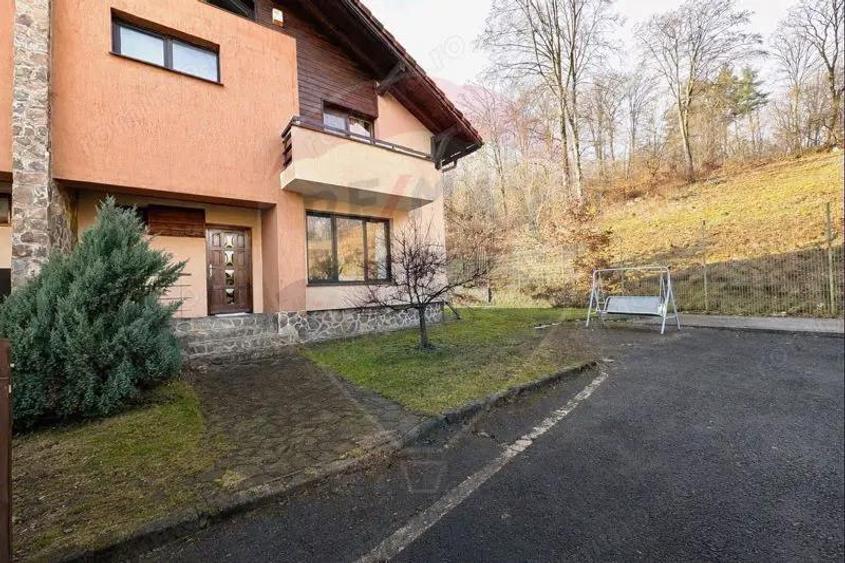 Casa / Vila cu 5 camere de inchiriat - 2