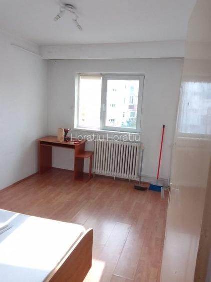 Apartament cu 3 camere Manastur strada Campului Apartament cu 3 camere Manastur strada Campului