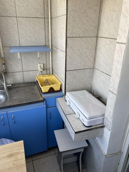 Inchiriez garsoniera in micro 6 - 3