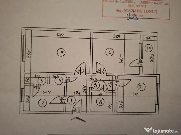Apartament cu 3 camere decomandat în Dristor