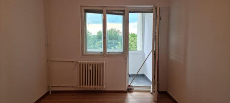 Apartament cu 2 camere decomandat în Berceni - 3