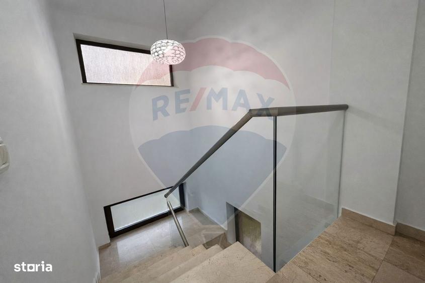 Casa / Vila cu 6 camere de inchiriat - 7