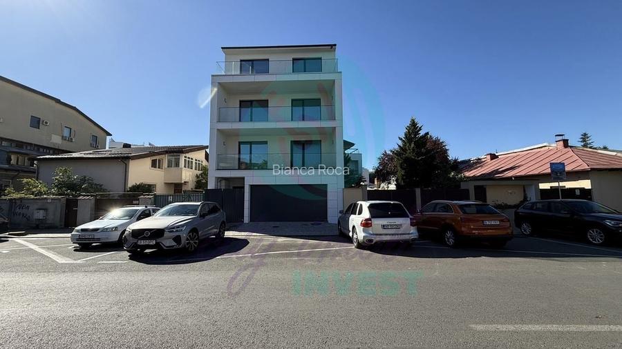 Apartament cu LIFT IN INTERIOR si doua terase de 21 mp in total