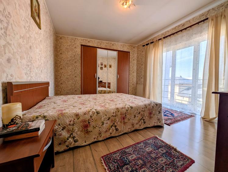 Vila superba 2003,P+E+M,300mpu,6 cam,teren 400mp,colt,renovata,tip mediteranean - 20