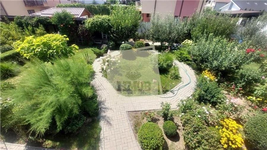 Casa premium cu 1000 de teren si 5 camere in Cartierul Primaverii - 2