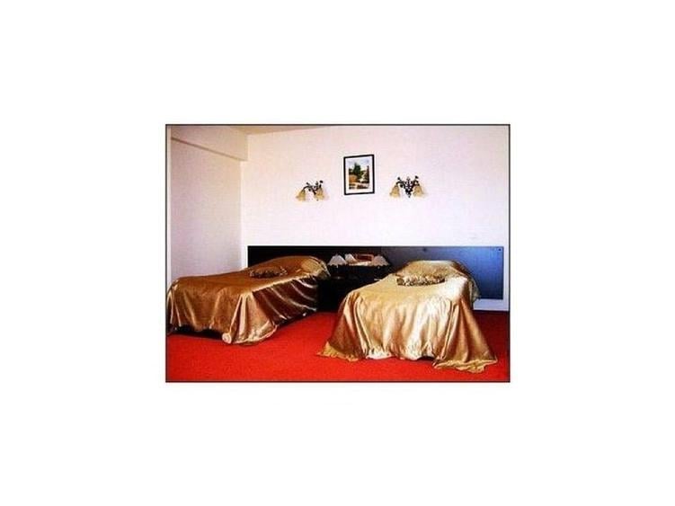 Pensiune restaurant , piscina, salon de evenimente de vanzare - 17