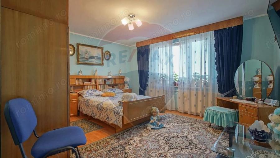 Casa spa?ioasa ?i practica, aproape natura si ora?- Cartier Darste - 4