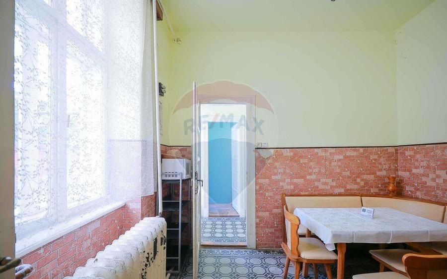 Apartament cu 3 camere de vanzare in zona Ultracentral - 13