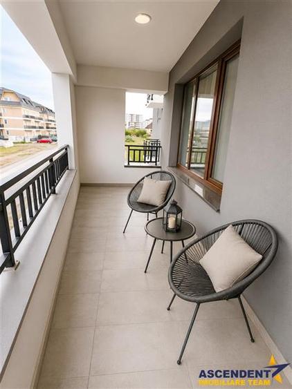 Apartament cu 3 camere, decomandat, regim vila, terasa, 2bai, Tractorul, Brasov - 4