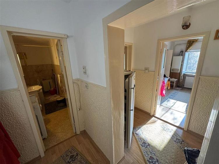 Ap 2 cam, Spitalul Militar,SRI,54 mp utili, et 2/4,CT,izolat, neimbunatatit - 7