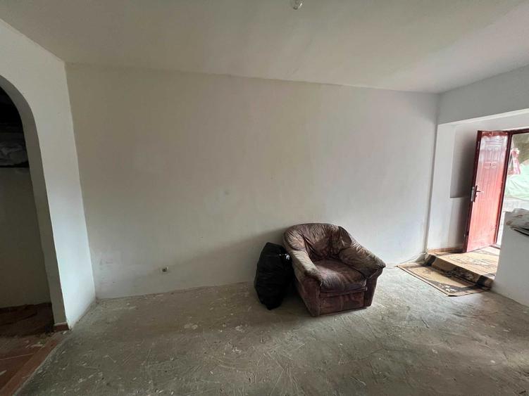 Garsoniera str. Ostrovului Satu Mare / 25mp / parter - 2