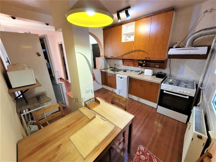 Oportunitate 4 Camere 88 mp 2 balcoane 2 bai etaj 9 boxa decomandat Vergului Pan - 10