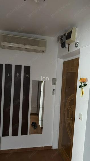 Inchiriez apartament 2 cam Inchiriez apartament 2 cam