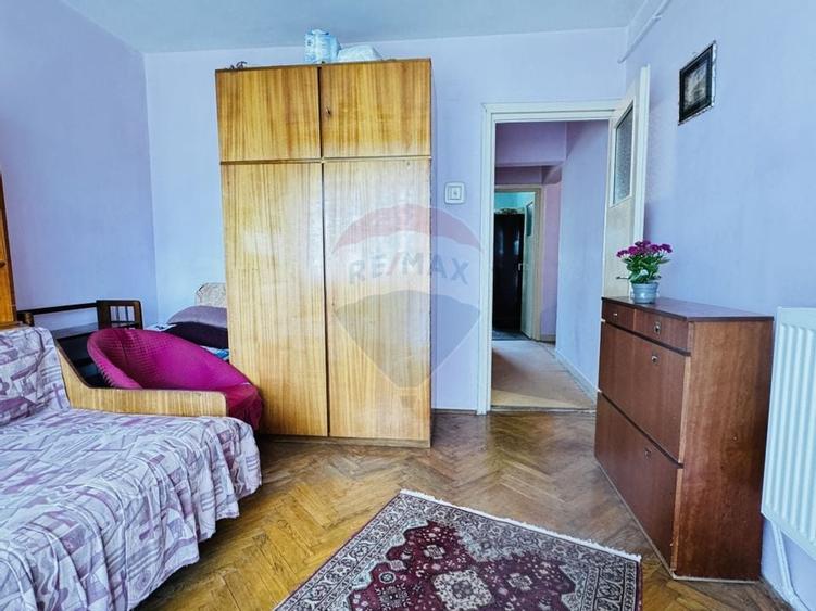 4 camere de VANZARE | Ultracentral - aproape de Faleza Dunarii - 12