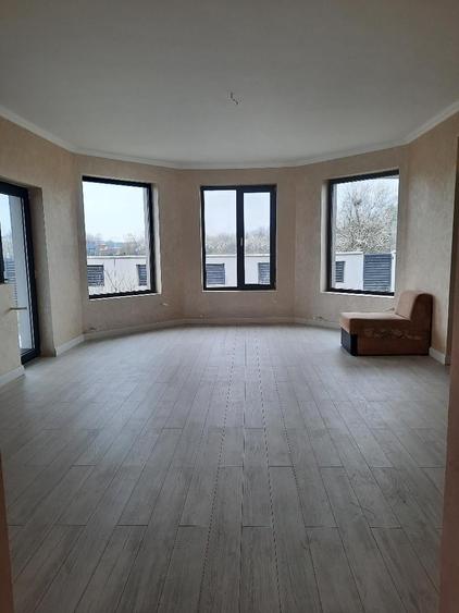 FARA COMISIOANE casa P+M cu 5 camere mari 4 bai 3 dresinguri finisata LA CHEIE - 37