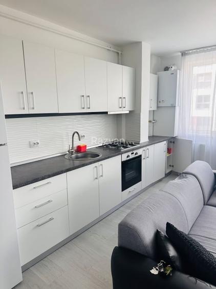 Apartament 3 camere, parcare, fix langa vivo Apartament 3 camere, parcare, fix langa vivo