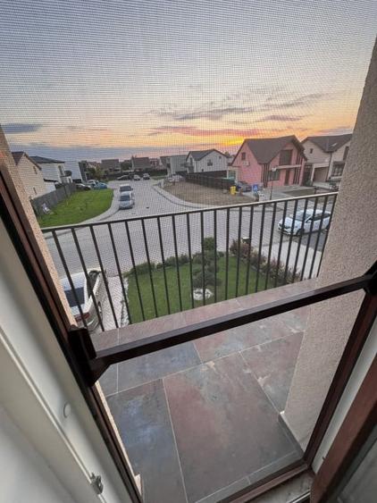 Vilă modernă P+1 în Westfield - 8