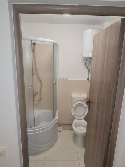 Inchiriez apartament - 1