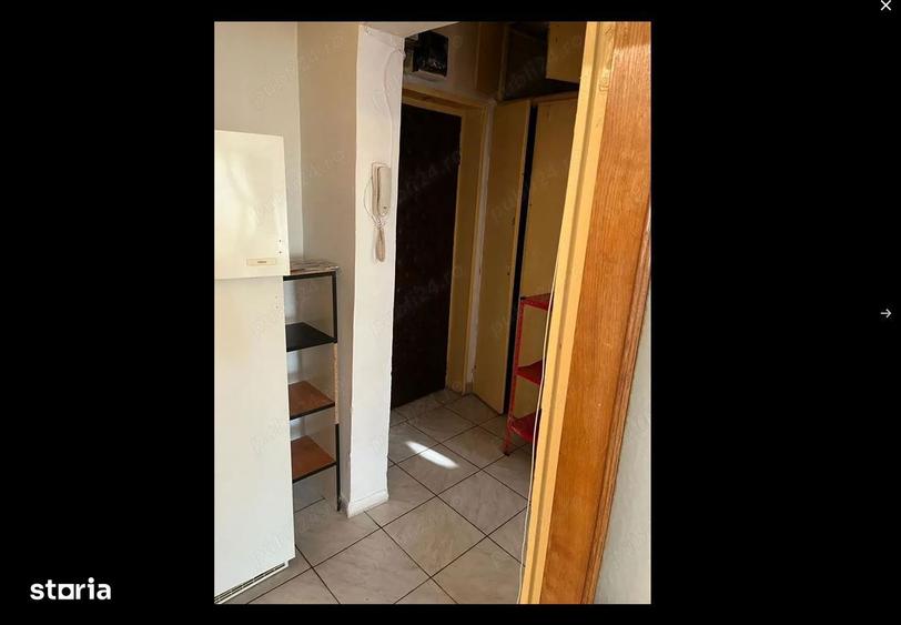 garsoniera doamna ghica colentina , decomandata , bloc mixt - 1