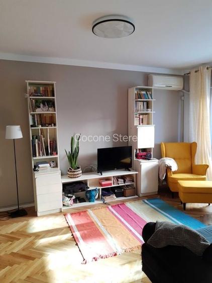 Apartament 3 camere renovat modern – zona CENTRU- aproape de plaja