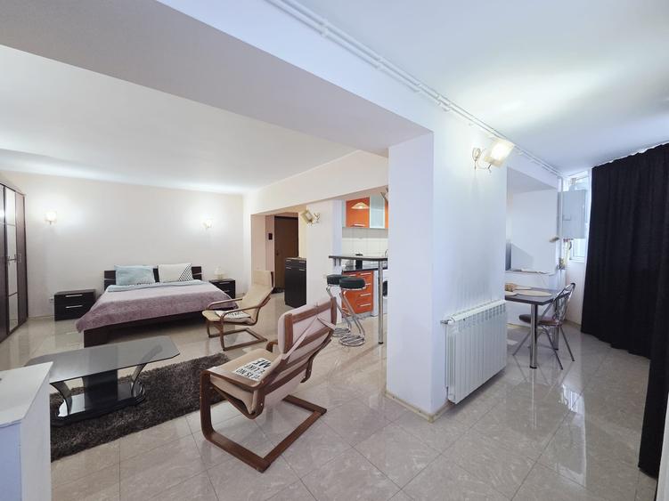 Apartament cu 1 camera 50 mp Faleza priveliste deosebita ! - 2