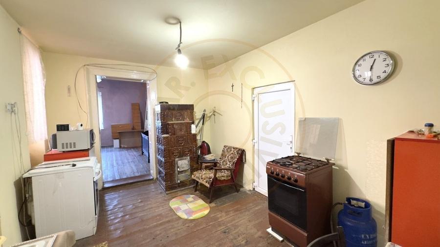 Casa 4 camere cu Teren 615 mp - Str. Marasesti Nr.62 - Carei - 5