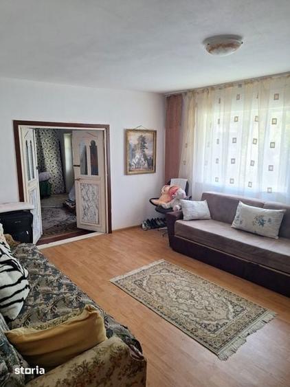 Casă cu 4 camere cu Teren 200 Mp în Reviga