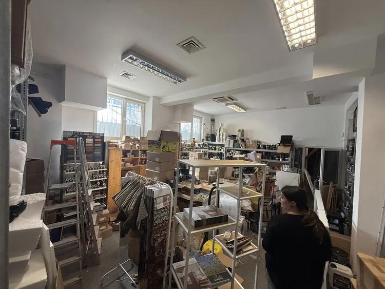 Spațiu comercial, de 260 mp, în Banu Manta