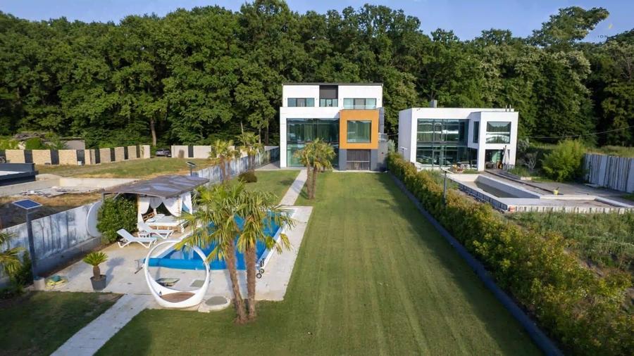 Casă cu 5 camere cu Piscina în Snagov