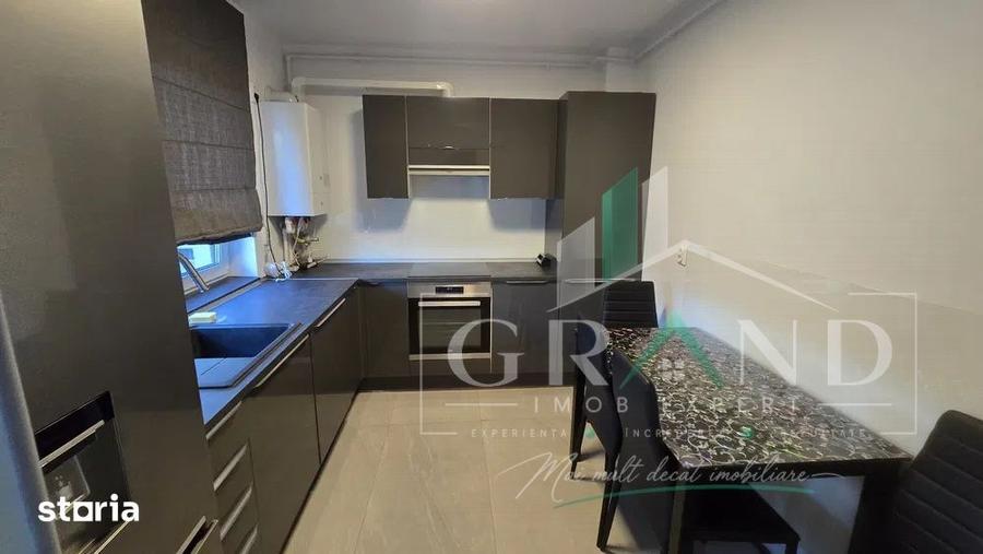 Apartament cu 3 camere, mobilat în Central
