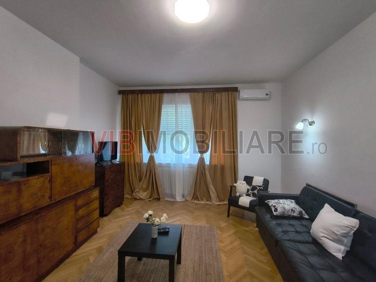 Închiriere apartament 4 camere, 153 mp, mobilat și utilat - parter vilă - Doroba - 1
