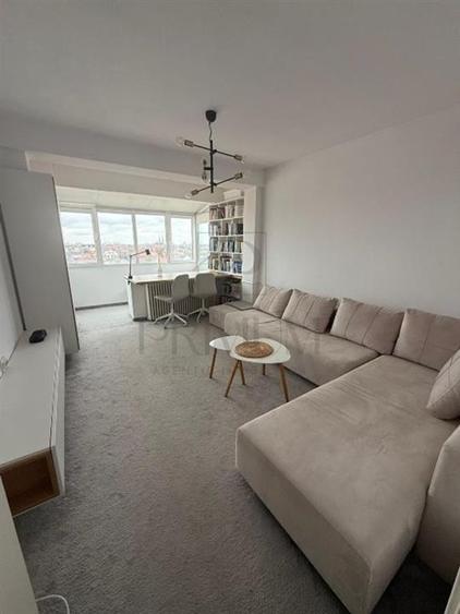 Apartament cu 2 camere decomandat, mobilat în Olimpia-Stadion